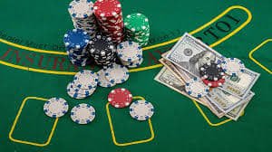 Mobile live casino interface with clear controls for Bangladesh users